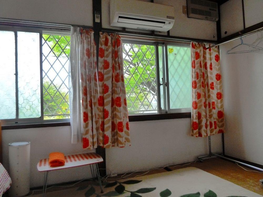 Guest House Neko Neko Toyonaka Exterior photo